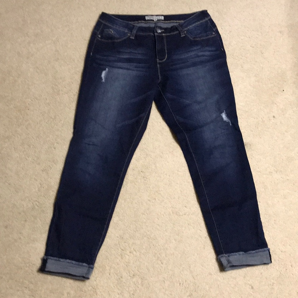 Royalty cropped jeans